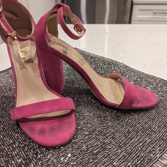 Lulu's Perfect Party Shoe - Picture 5 of 8